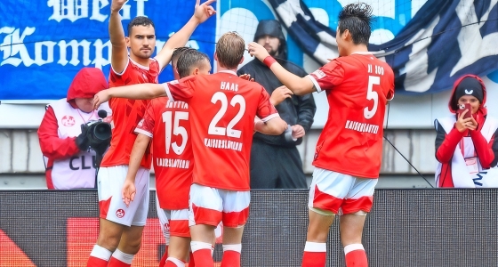 1. FC Kaiserslautern pelaa Arminia Bielefeldiä vastaan Fritz Walter Stadiumilla Kaiserslauternissa