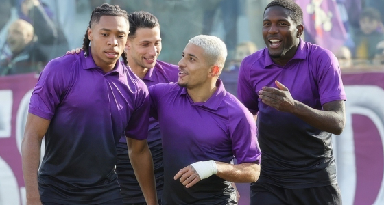 Firenzuola'daki Stadio Artemio Franchi'de ACF Fiorentina ve Frosinone Calcio futbol maçı