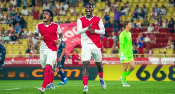 AS Monaco futbola spēle pret Paris Stade Louis II stadionā Montekarlo