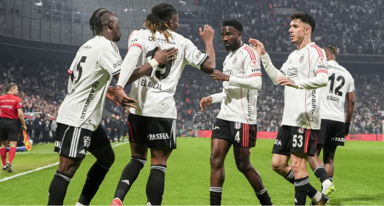Tyrkisk pokalkamp mellem Beşiktaş og Konyaspor på Tüpraş Stadium i Istanbul