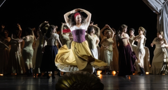 Shfaqja e operës Carmen në Royal Opera House në Londër