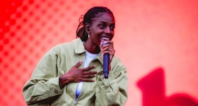 Cat Burns Bristol billetter