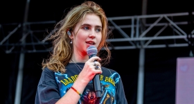 Billets Clairo 16 March - Glasgow