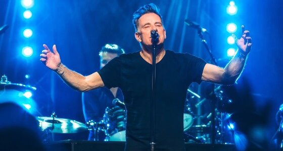 Deacon Blue en concert sur la scène de la M&S Bank Arena à Liverpool