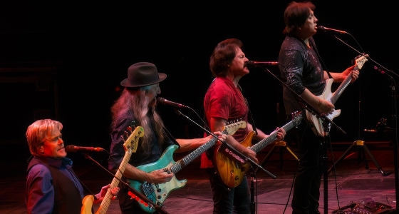 The Doobie Brothers en concert sur la scène de l'O2 Arena à Londres