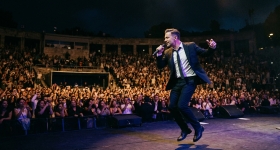 Evgeny Grinko performing live at Harbiye Cemil Topuzlu in Istanbul