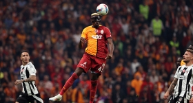 İstanbul Ali Sami Yen Spor Kompleksi Rams Park'ta Galatasaray ve Adana Demirspor arasındaki futbol maçı