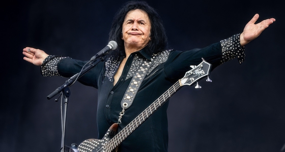 Gene en concert sur la scène du Roundhouse à Londres