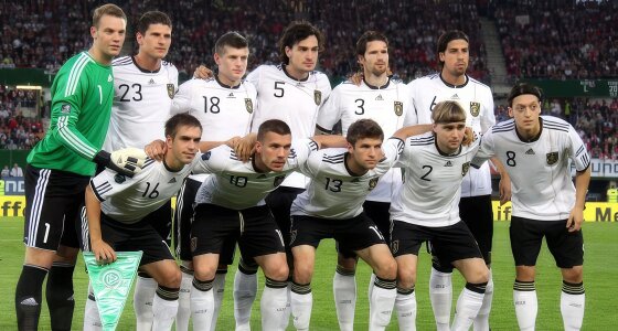 Match de football entre l'Allemagne et le Danemark au Signal Iduna Park de Dortmund