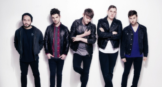 วง Kids in Glass Houses แสดงสดที่ O2 Institute Birmingham ในเมืองเบอร์มิงแฮม