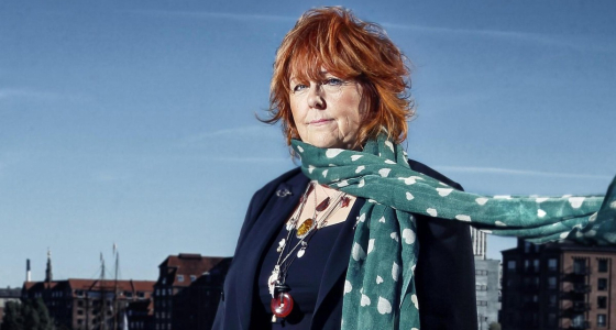 Maggie Reilly kemur fram á tónleikum í Gota Lejon í Stokkhólmi