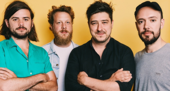 Mumford & Sons en concert à l'Ippodromo delle Capannelle à Rome