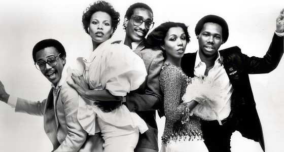 Nile Rodgers & CHIC แสดงสดที่พระราชวังเบลนไฮม์ในวูดสต็อก