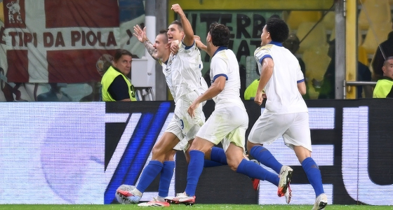Partita tra Parma e Bologna FC allo Stadio Ennio Tardini di Parma