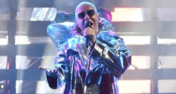 Pet Shop Boys แสดงสดที่ Piazza Napoleone ในเมือง Lucca
