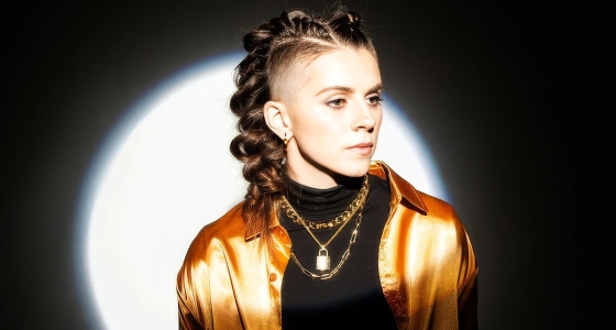 런던 KOKO 공연장에서 공연 중인 PVRIS