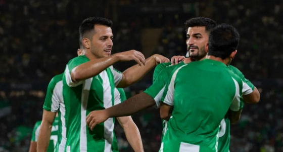 Ndeshje futbolli mes Real Betis Balompié dhe Jagiellonia Białystok në stadiumin Estadio Benito Villamarín në Sevilje