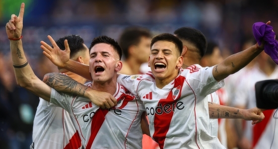 Match de football entre River Plate et Club Libertad au stade Mâs Monumental de Buenos Aires