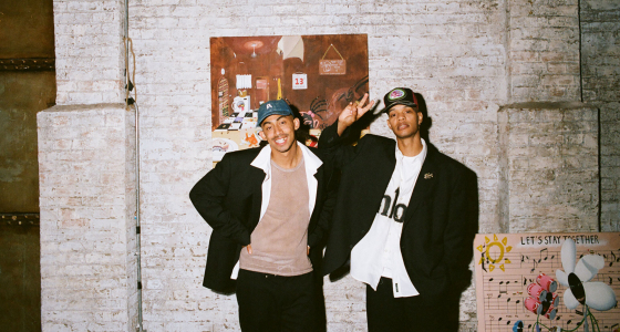 Rizzle Kicks nastopajo v živo v dvorani O2 Academy Brixton v Londonu