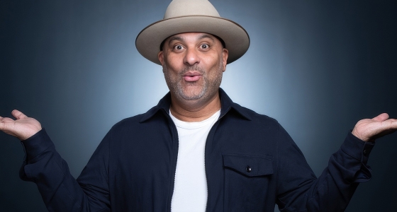 Russell Peters en spectacle de stand-up comedy à l'OVO Arena Wembley de Londres
