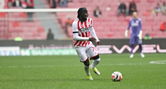 Samsun Yeni 19 Mayıs Stadyumu'nda Samsunspor ve Beşiktaş arasındaki futbol maçı