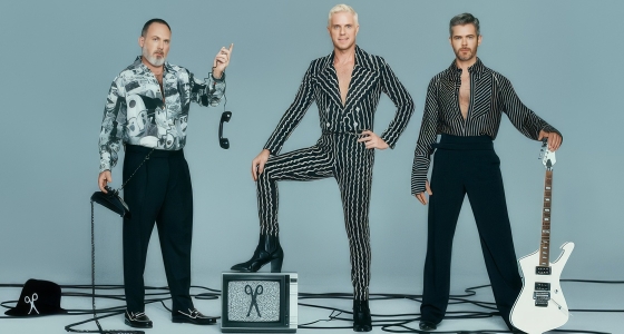 Scissor Sisters actuando en directo en el Scarborough Open Air Theatre de Scarborough