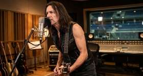 Steve Vai gyvas pasirodymas Volkswagen arenoje Stambule