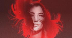 Feiernde Menge beim Tomorrowland Festival im Provinciaal Recreatiedomein De Schorre in Boom