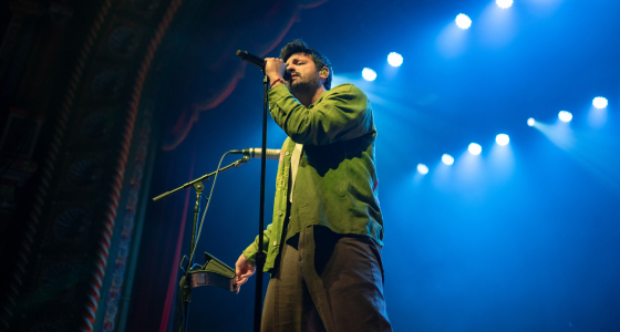 Young The Giant podczas występu na żywo w klubie KOKO w Londynie