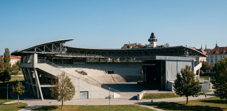 Freiluftarena B