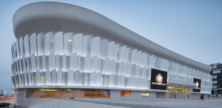 Paris La Defense Arena