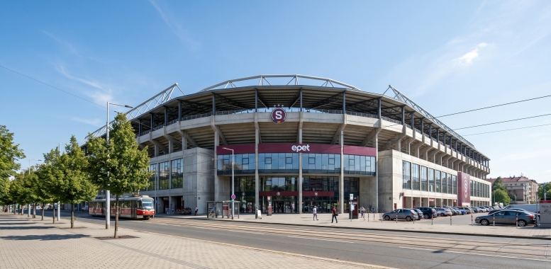 Stadion Letná